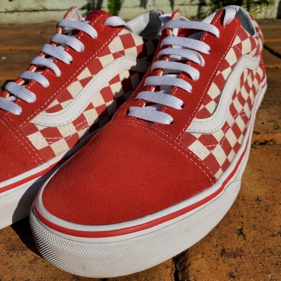 vans red old skool checkerboard